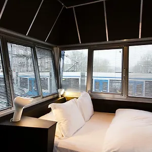https://sweets-wiegbrug.ihotelsrotterdam.com